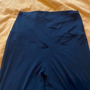 Aerie crossover flare yoga